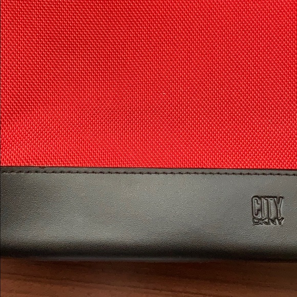 City DKNY bag red+black color - Picture 6 of 8